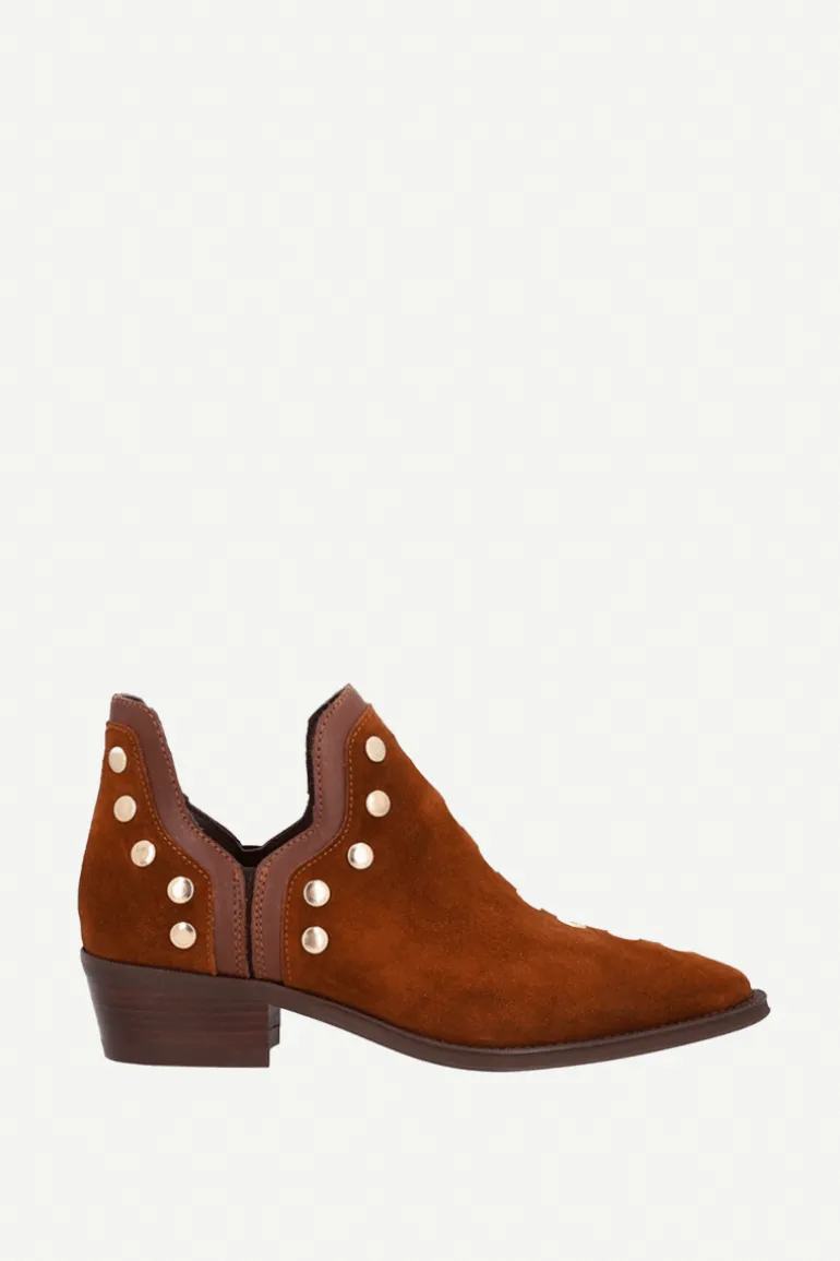 Botas Mer Tacón Bajo Ante Cuero - The Nook Store