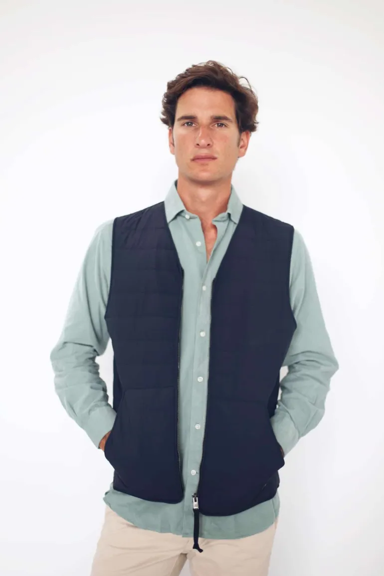 Chaleco Aigle Dupont Sorona negro - The Nook Store