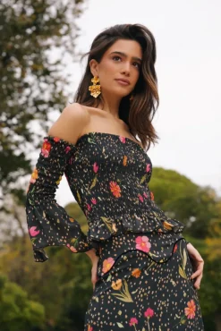 Conjunto Sindia Flores y Pintas - The Nook Store