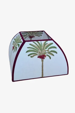 Pantalla R28 - The Nook Store