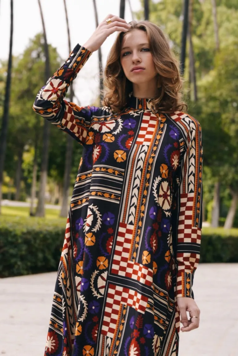 Vestido Alice Mosaico Negro Crudo y Morado - The Nook Store