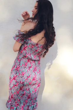 Vestido Elika Tropical Rosa - The Nook Store