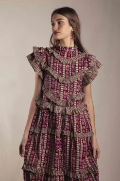 Vestido Lomba Rojo Flores Rosas - The Nook Store