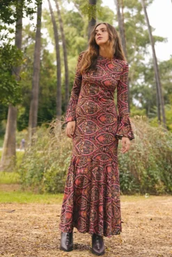 Vestido Tropical Paisley Mostaza y Rosa - The Nook Store