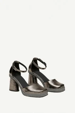 Zapato tacón Elia Ceniza - The Nook Store